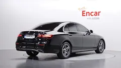 2023 Mercedes-Benz E-Class E250 AMG Line — фото 2