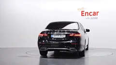 2023 Mercedes-Benz E-Class E250 AMG Line — фото 4