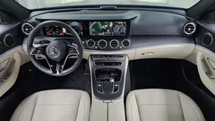 2023 Mercedes-Benz E-Class E250 AMG Line — фото 7