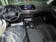 2023 Hyundai Sonata 2.0 LPG(rental car), белый — фото 7