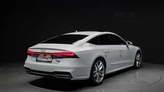 2022 Audi A7 45 TDI Quattro Premium, белый — фото 2