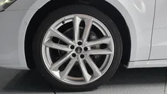 2022 Audi A7 45 TDI Quattro Premium, белый — фото 5