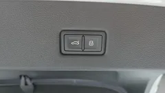 2022 Audi A7 45 TDI Quattro Premium, белый — фото 16