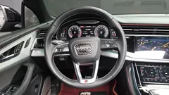 2023 Audi Q8 55 TFSI Quattro Premium — фото 13