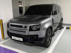 2023 Land Rover Defender 130 P400 X-Dynamic HSE — фото 2