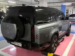 2023 Land Rover Defender 130 P400 X-Dynamic HSE — фото 5