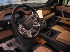2023 Land Rover Defender 130 P400 X-Dynamic HSE — фото 7