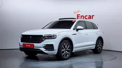 2023 Volkswagen Touareg 3.0 TDI Prestige, белый — фото 1