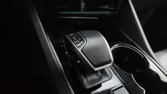 2023 Volkswagen Touareg 3.0 TDI Prestige, белый — фото 9