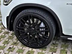 2021 Mercedes-Benz GLC-Class AMG GLC43 4MATIC Coupe, белый — фото 5