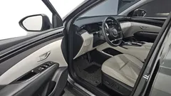 2022 Hyundai Tucson Inspiration 2WD, серый — фото 11