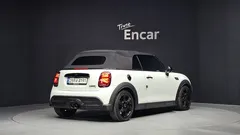 2022 Mini Cooper Convertible Classic — фото 2
