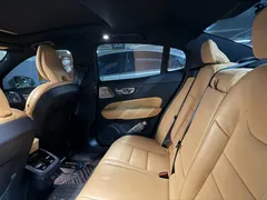 2023 Volvo S60 B5 Ultimate Bright, белый — фото 15