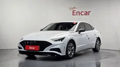 2022 Hyundai Sonata 2.0, белый — фото 11