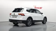2023 Volkswagen Tiguan 2.0 TSI Prestige, белый — фото 2