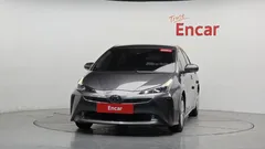 2022 Toyota Prius 1.8, серый — фото 3
