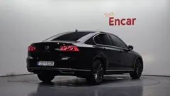 2021 Volkswagen Passat 2.0 TDI 4Motion Prestige, чёрный — фото 2
