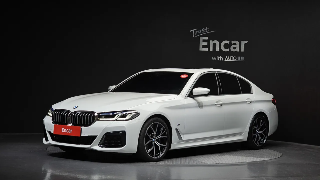2023 BMW 5-Series 530i xDrive M Sport Package