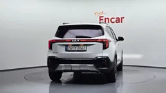 2023 Kia Seltos Gasoline 1.6 Turbo 2WD, белый — фото 4