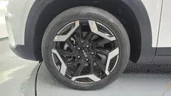 2023 Kia Seltos Gasoline 1.6 Turbo 2WD, белый — фото 5