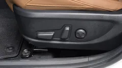 2023 Kia Seltos Gasoline 1.6 Turbo 2WD, белый — фото 18