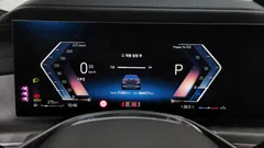 2023 BMW 7-Series 740i sDrive Design Pure Excellence, светло-серебристый — фото 8