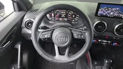 2023 Audi Q2 35 TDI Premium, белый — фото 13