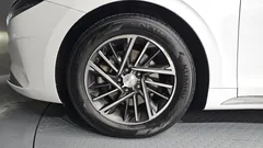 2022 Hyundai Grandeur 3.0 LPi Rent Car — фото 5