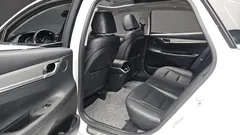 2022 Hyundai Grandeur 3.0 LPi Rent Car — фото 11