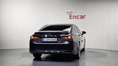 2022 Lexus ES Executive, синий — фото 4