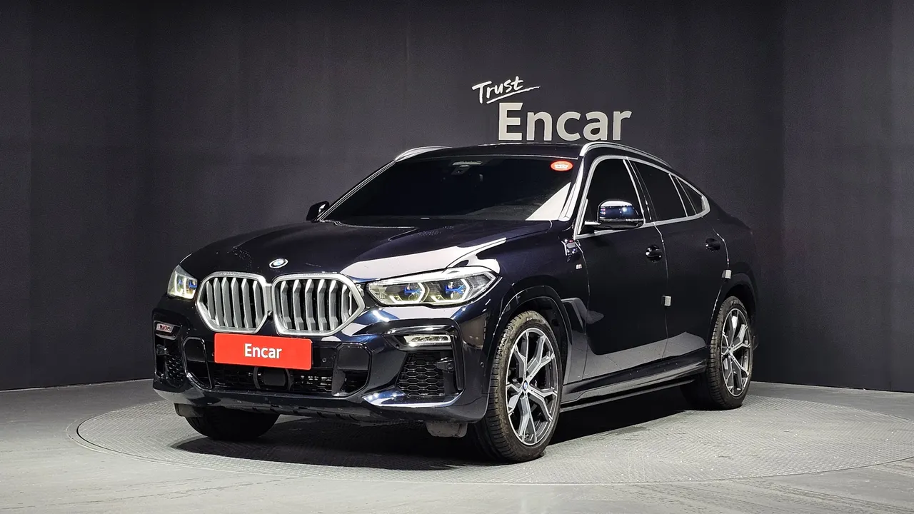 2021 BMW X6 xDrive40i M Sport