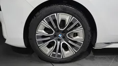 2023 BMW 7-Series 740i sDrive Design Pure Excellence Individual — фото 5