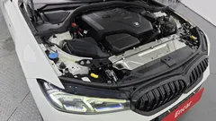 2023 BMW 3-Series 320i M Sport — фото 6