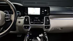 2023 Kia Sorento HEV 1.6 4WD — фото 13