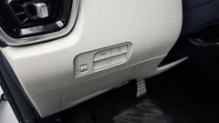 2023 Kia Sorento HEV 1.6 4WD — фото 19