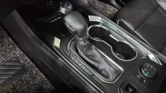 2023 ChevroletGMDaewoo Traverse 3.6 AWD Redline, белый — фото 9
