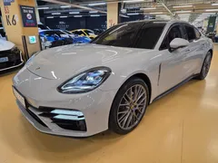 2023 Porsche Panamera 2.9 AWD Platinum Edition — фото 2
