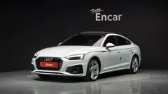 2021 Audi A5 40 TFSI Quattro Premium Sportback, белый — фото 1