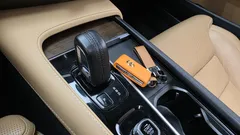 2021 Volvo V90 B5 Pro AWD, белый — фото 9