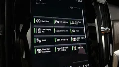 2021 Volvo V90 B5 Pro AWD, белый — фото 18