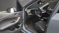 2023 BMW 2-Series 218d Luxury, голубой — фото 10