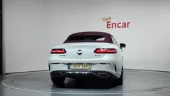 2022 Mercedes-Benz E-Class E450 4MATIC Cabriolet — фото 4