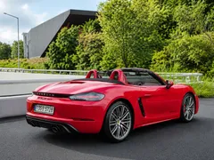 2022 Porsche 718 4.0 GTS, красный — фото 5