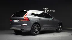 2021 Volvo XC60 B5 Inscription, серый — фото 2