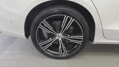 2021 Volvo S60 B5 Inscription, белый — фото 5