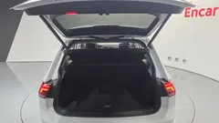 2021 Volkswagen Tiguan 2.0 TDI Prestige, белый — фото 20