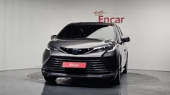 2022 Toyota Sienna 2.5 Hybrid 2WD, серый — фото 3