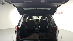 2022 Toyota Sienna 2.5 Hybrid 2WD, серый — фото 17