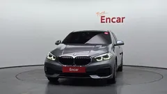 2022 BMW 1-Series 120i Advantage — фото 3