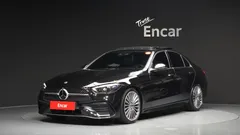 2023 Mercedes-Benz C-Class C300 4MATIC AMG Line — фото 1